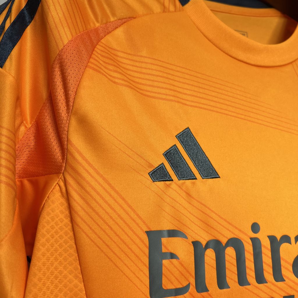 Maillot Real Madrid Extérieur 2024/2025 - Totalkits