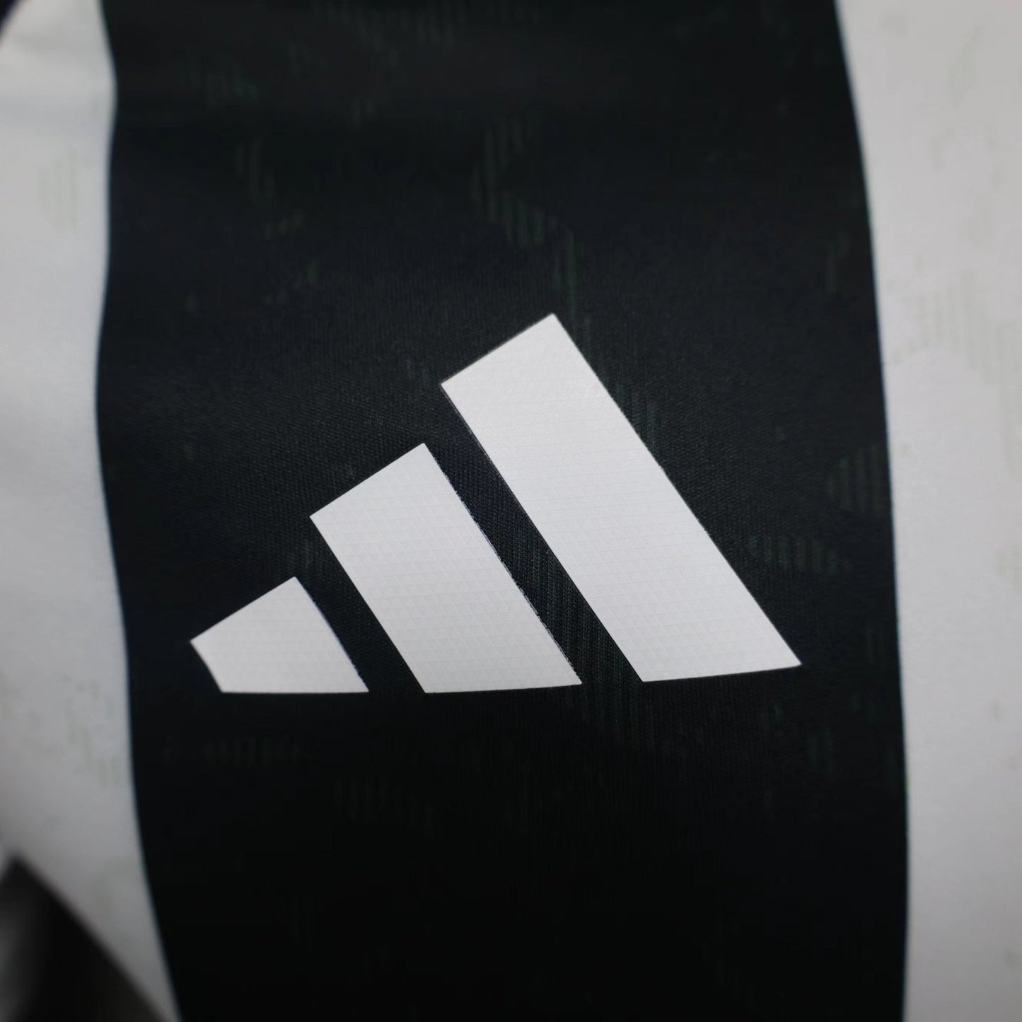 Maillot Juventus domicile Version Player 2024/2025 - Totalkits