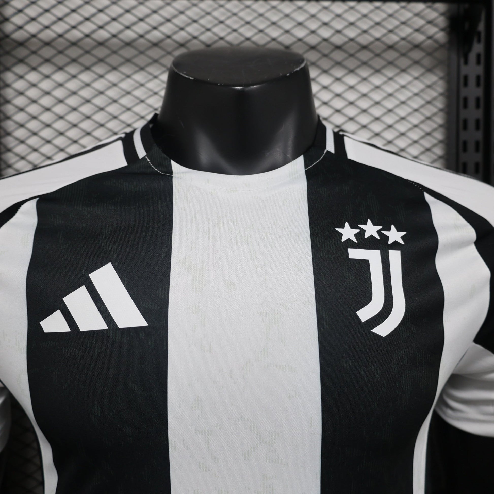 Maillot Juventus domicile Version Player 2024/2025 - Totalkits