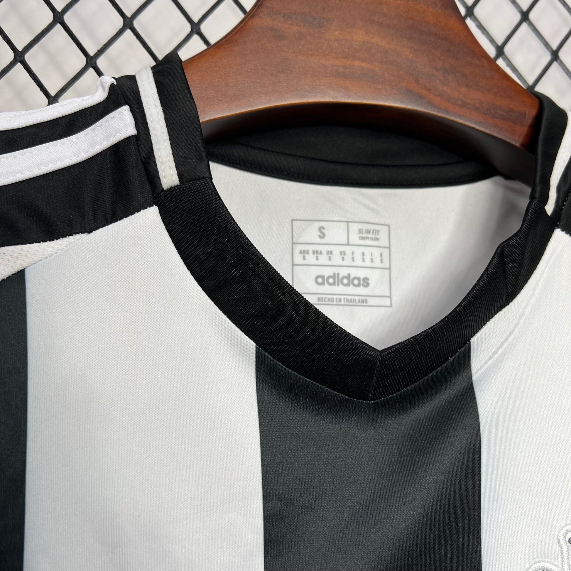 Maillot Newcastle domicile 2024/2025 - Totalkits