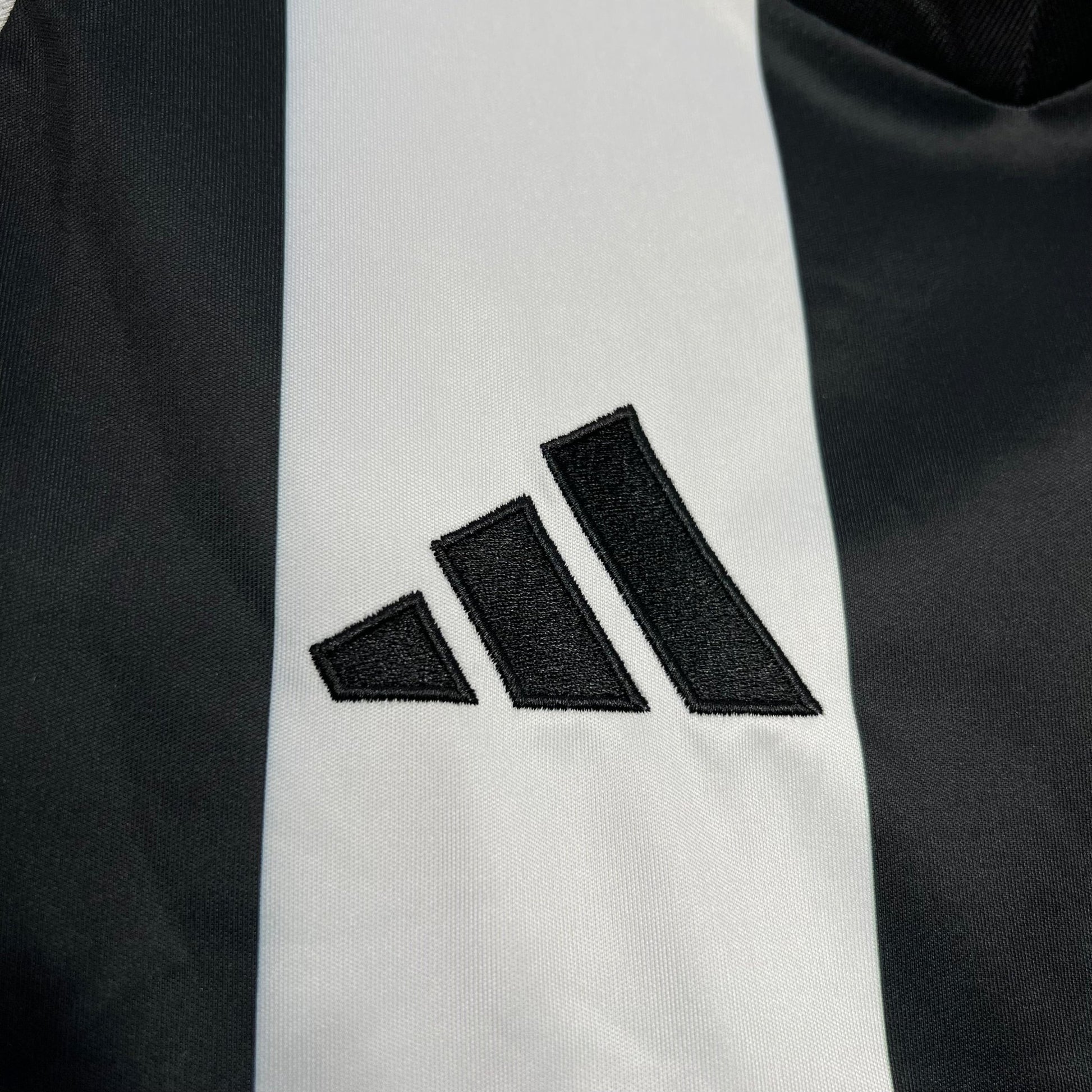 Maillot Newcastle domicile 2024/2025 - Totalkits